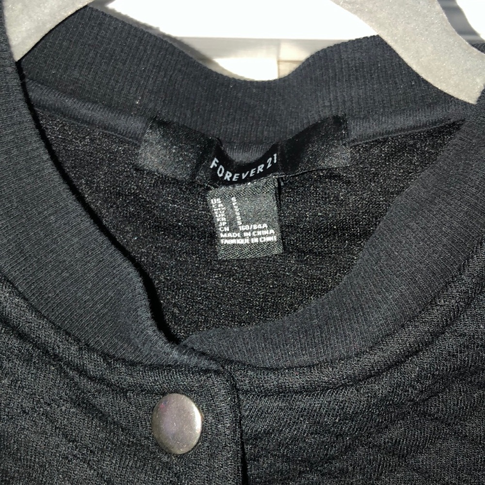Bomber jacket - Picture 3 of 5